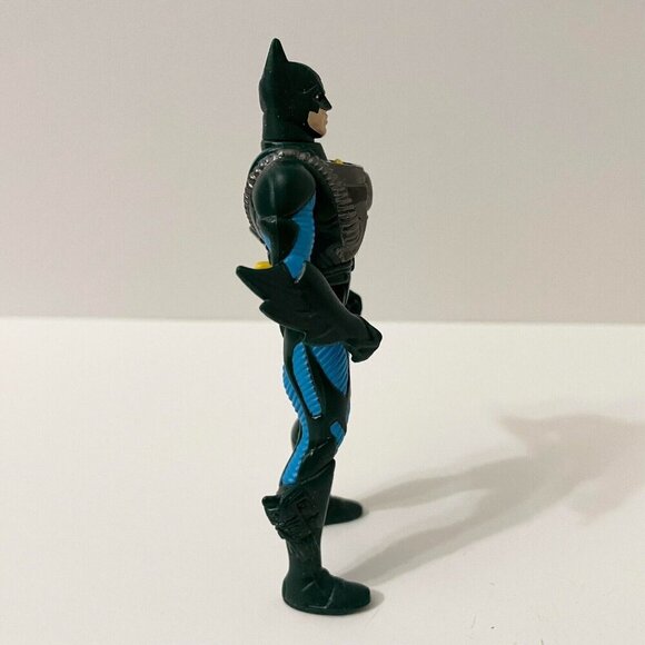 Vintage Batman Forever Night Hunter and Manta Ray Kenner Action Figure - Picture 6 of 16